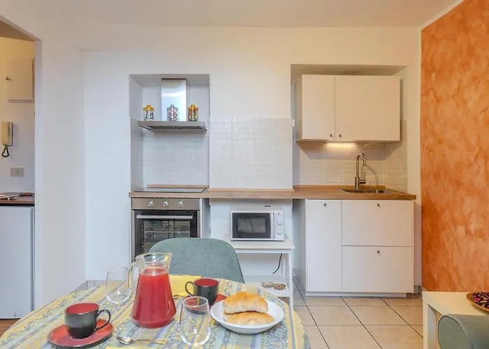 Apartman Repubblica 17 *