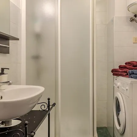 Apartman Repubblica 17 *