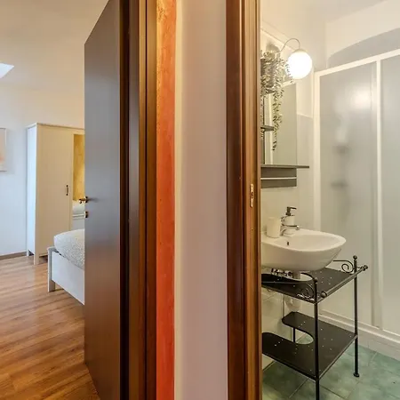 Apartman Repubblica 17 *
